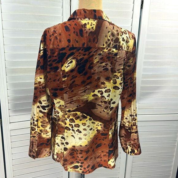 Chico’s Shirt Size 2 (12) Long Sleeve Animal Print - Picture 8 of 13